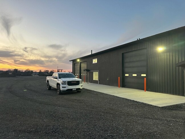 More details for 19660 Stony Island Ave, Lynwood, IL - Industrial for Lease