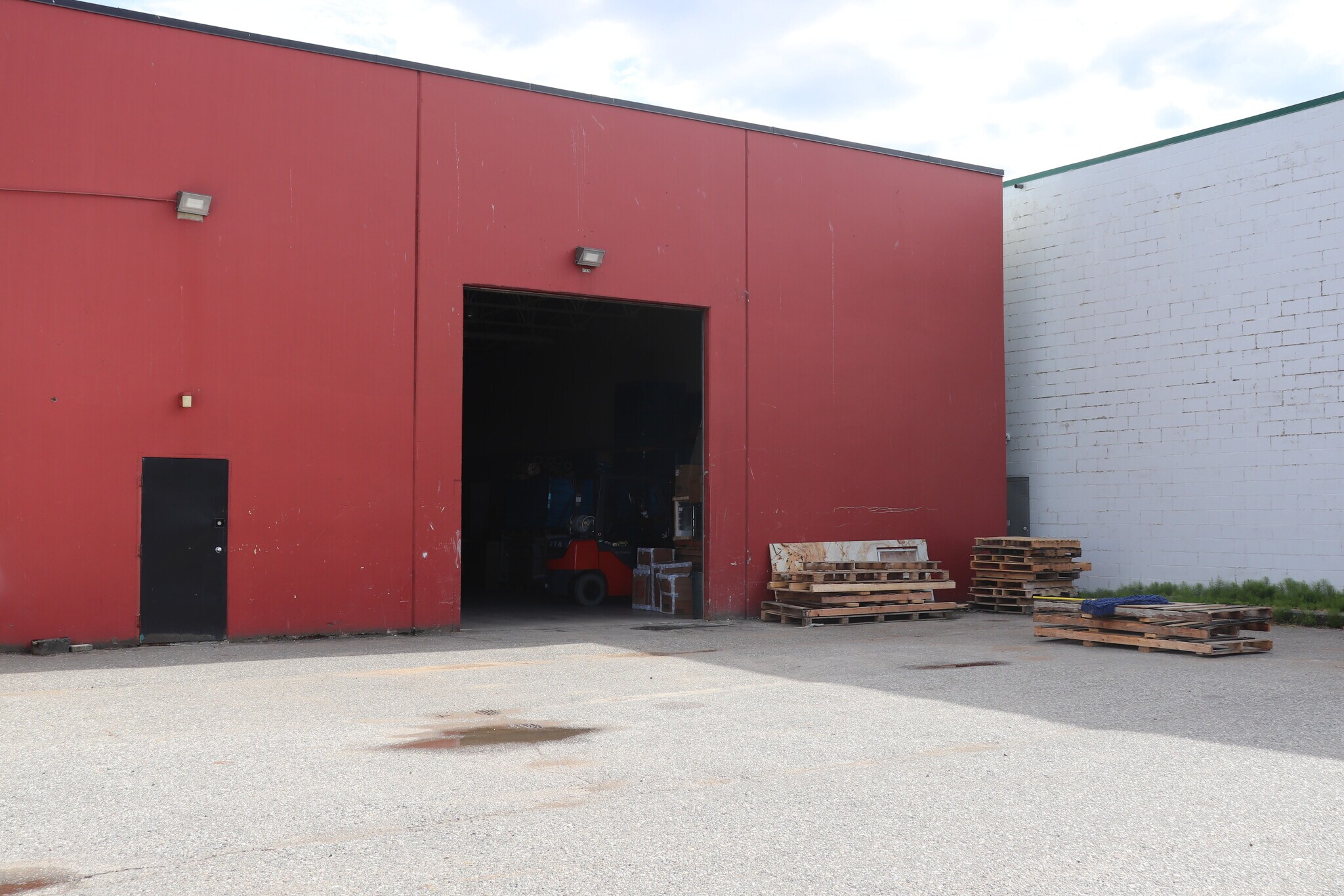 12111 Bridgeport Rd, Richmond, BC for sale Building Photo- Image 1 of 1