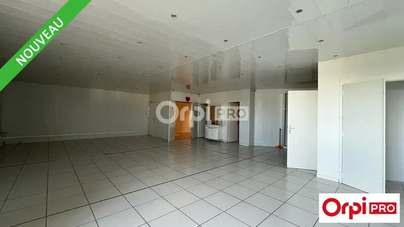 Office in Valence for sale - Interior Photo - Image 2 of 12