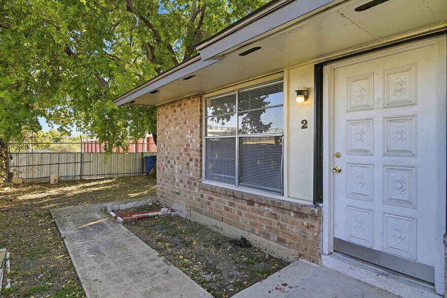 7774 Skolout St, San Antonio, TX à vendre - Photo du bâtiment - Image 3 de 16