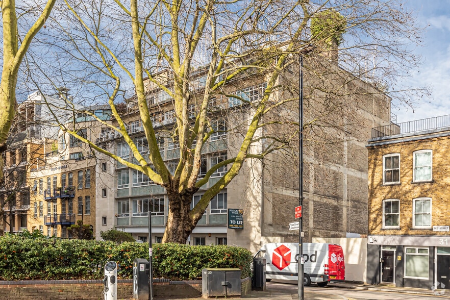 63 Gee St, London for lease - Building Photo - Image 2 of 9