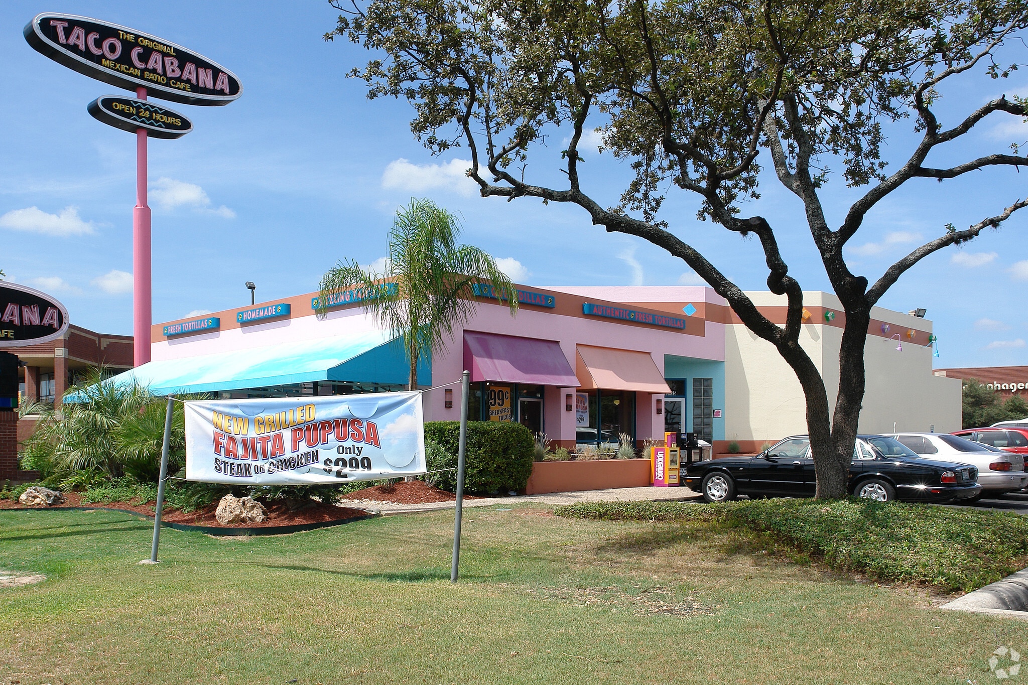 15925 San Pedro Ave, San Antonio, TX for sale Primary Photo- Image 1 of 7