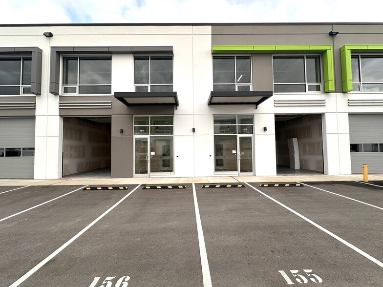 901 E Kent Ave North, Vancouver, BC for lease - Building Photo - Image 2 of 8