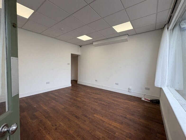 27 Causeway, Bicester à louer - Photo du bâtiment - Image 3 de 6