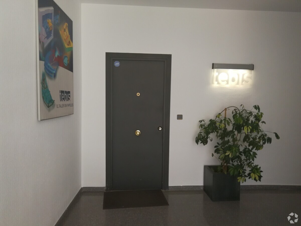 Avenida Severo Ochoa, 36, Alcobendas, MAD 28100 - - - Interior Photo - Image 1 of 22