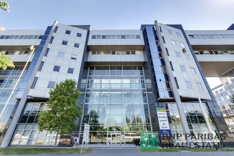 Bureau dans Cergy à louer - Photo du bâtiment - Image 2 de 29