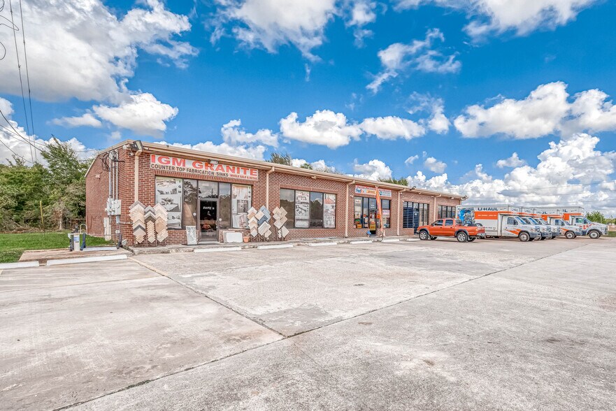 15511 Highway 6, Rosharon, TX à louer - Photo du bâtiment - Image 3 de 13