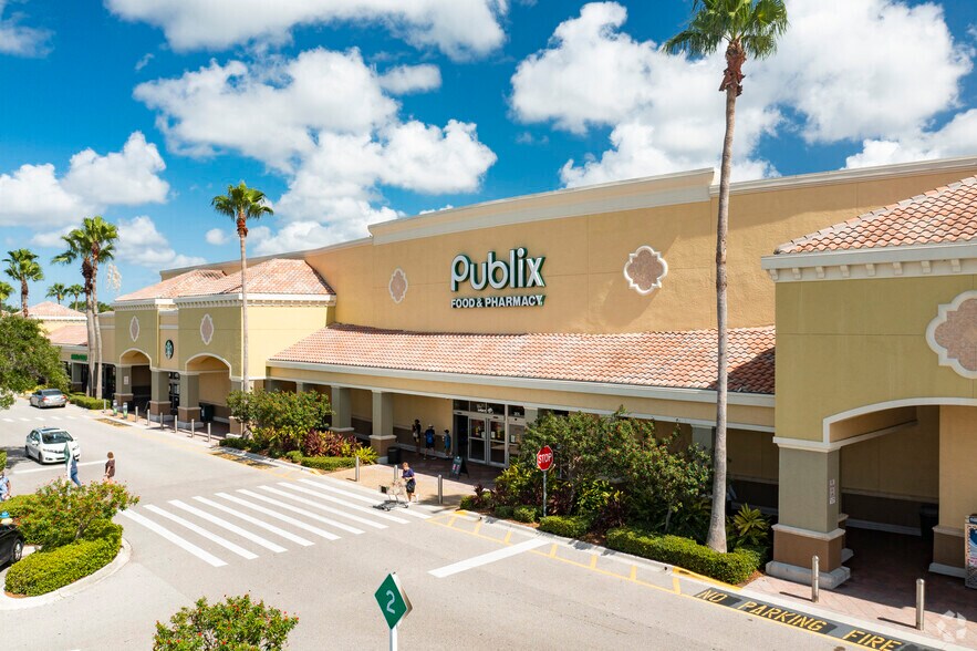 2875 University Pky, Sarasota, FL à louer - Photo du bâtiment - Image 1 de 7