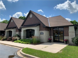 More details for 19525-19575 Janacek Ct, Brookfield, WI - Office for Sale