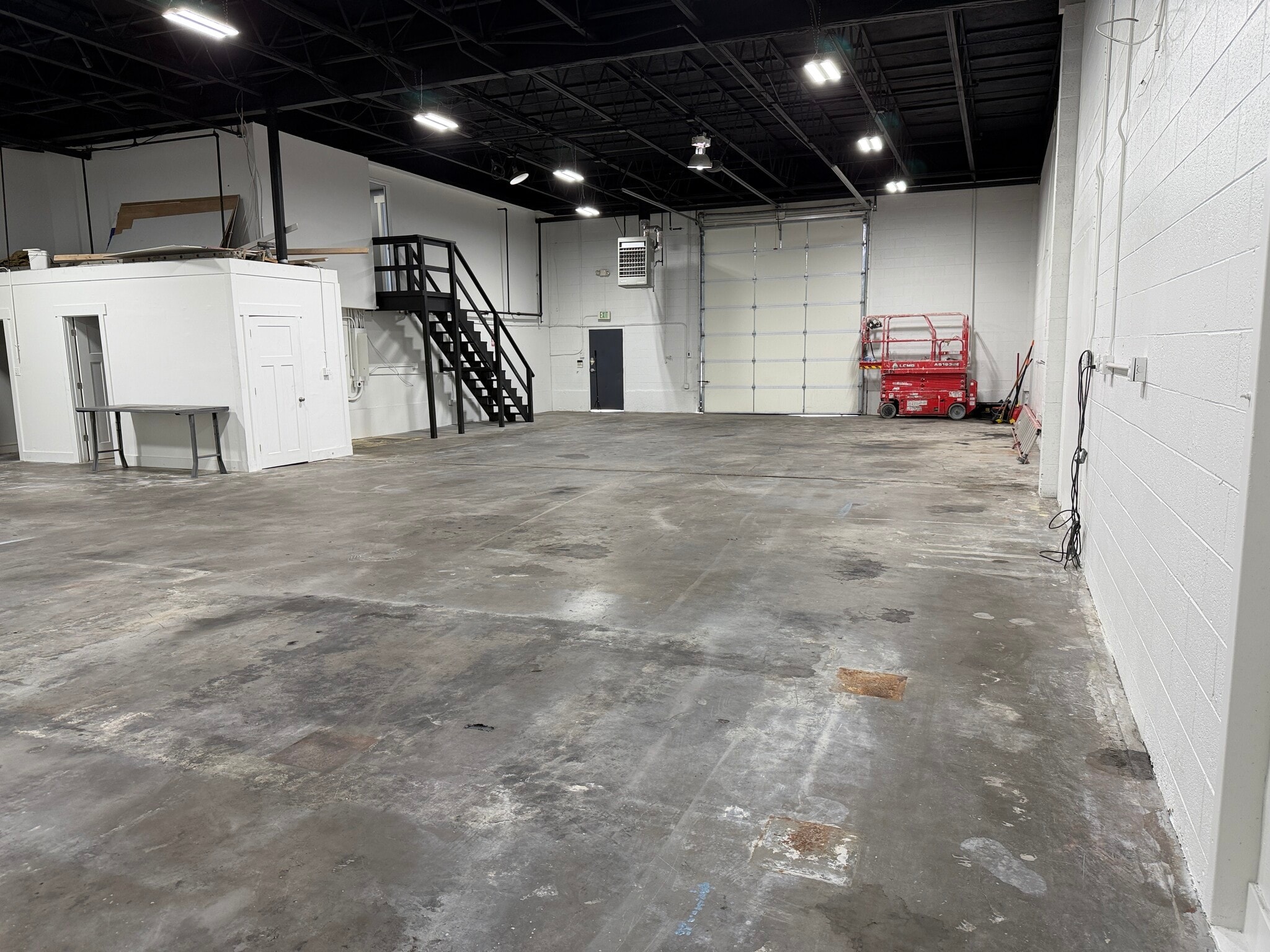2575 Constitution Blvd, Salt Lake City, UT for lease Interior Photo- Image 1 of 5