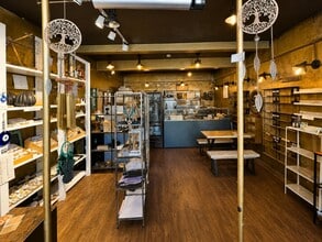 52 Northfield Ave, London for lease Interior Photo- Image 1 of 3