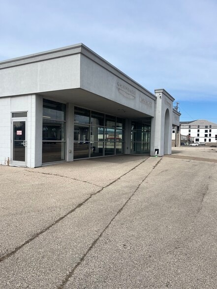 121 Huff St, Winona, MN à vendre - Photo du bâtiment - Image 2 de 6