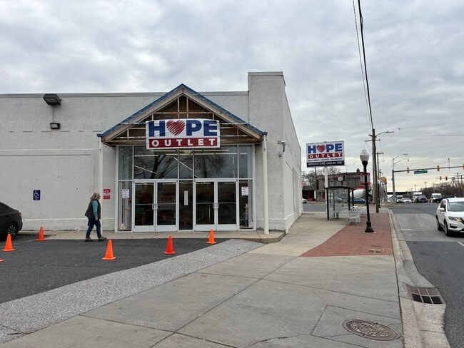 More details for 1725 Dundalk Ave, Baltimore, MD - Retail for Sale