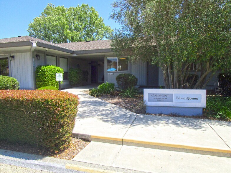 6637-6641 Oakmont Dr, Santa Rosa, CA à louer - Photo du bâtiment - Image 2 de 3