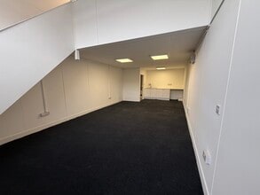 Ongar Rd, Dunmow for lease Interior Photo- Image 2 of 5