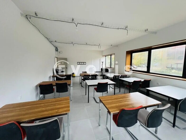 6 Allée Hendrik Lorentz, Champs-sur-Marne à louer - Photo intérieure - Image 3 de 6