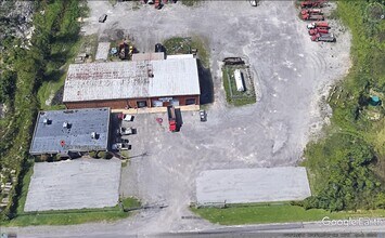 1617 Warren Ave, Niles, OH - Aérien  Vue de la carte