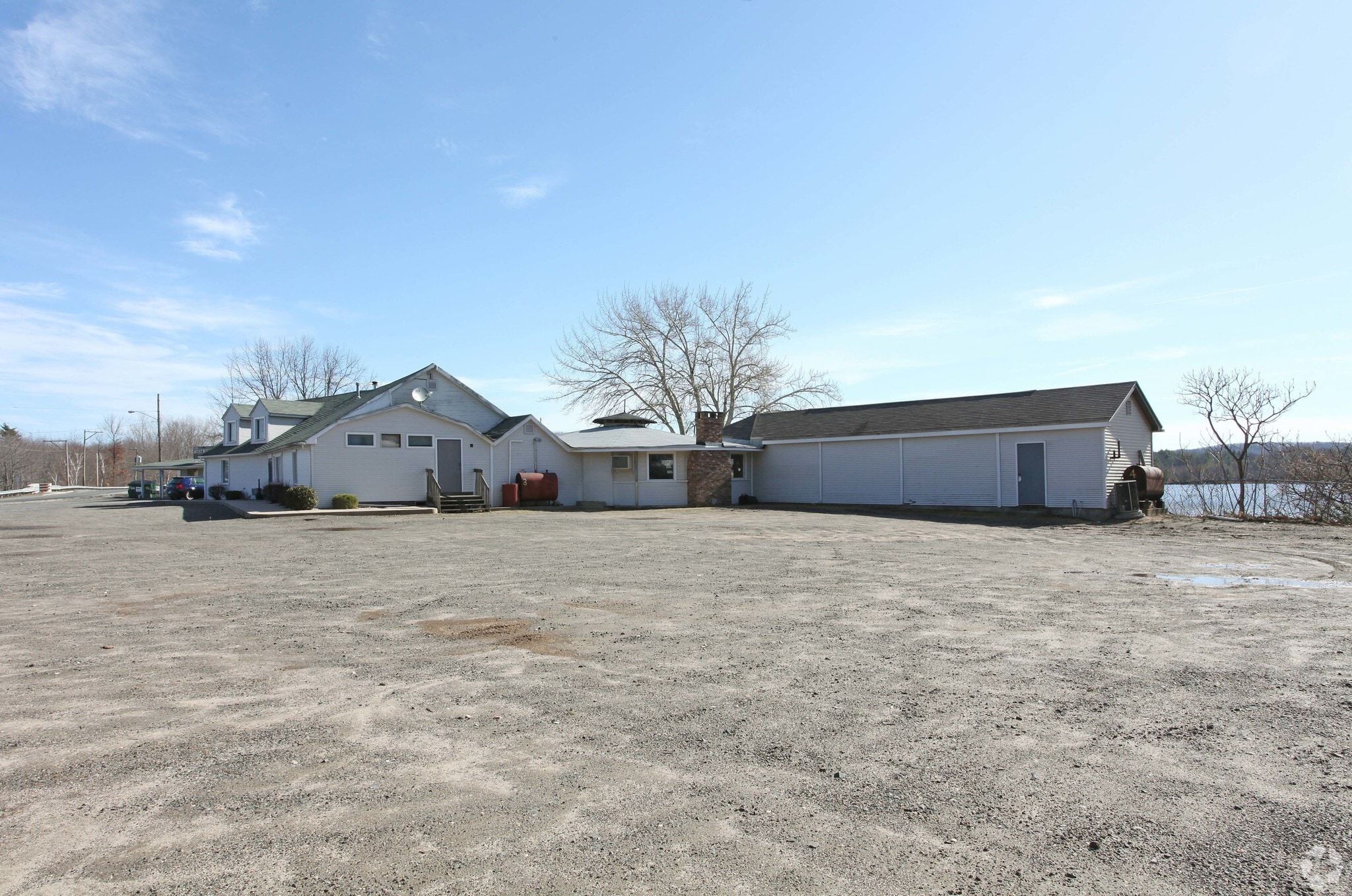 141 Congamond Rd, Southwick, MA for lease Primary Photo- Image 1 of 85