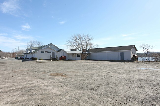 More details for 141 Congamond Rd, Southwick, MA - Retail for Sale