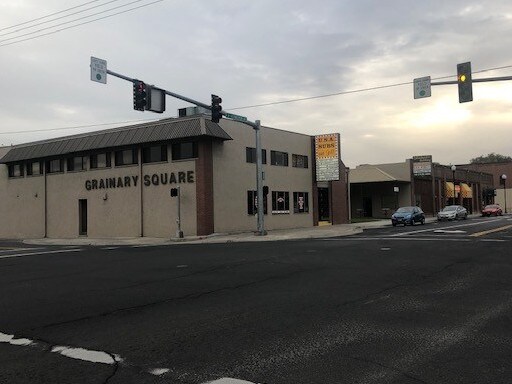 115 W Hermiston Ave, Hermiston, OR for lease Primary Photo- Image 1 of 4