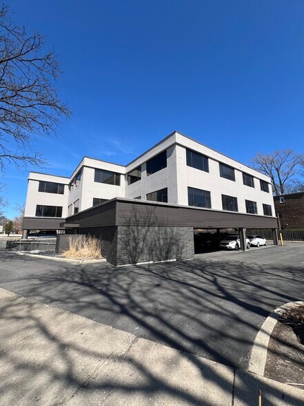444 Skokie Blvd, Wilmette, IL à louer - Photo du bâtiment - Image 3 de 17