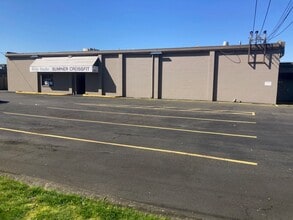 15716-15720 Main St E, Sumner, WA for lease Building Photo- Image 1 of 3