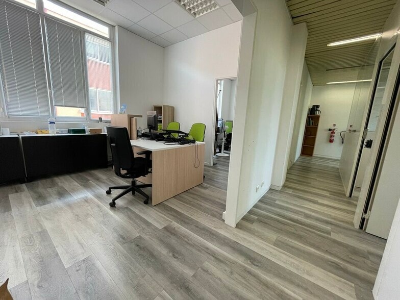 Bureau dans Argenteuil à louer - Photo intérieure - Image 3 de 20