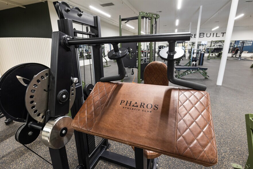 3455 N Indian Canyon Dr, Palm Springs, CA à vendre - Photo du bâtiment - Image 1 de 40