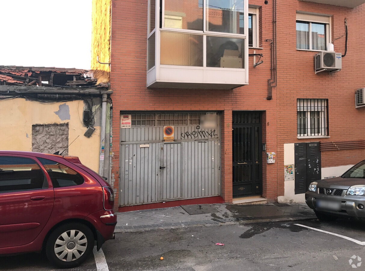 Calle de Faustino Osorio, 6-8, Madrid, MAD 28047 - - - Interior Photo - Image 2 of 2