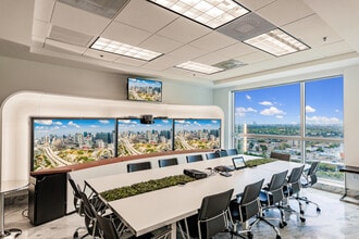 175 SW 7th St, Miami, FL for lease Interior Photo- Image 1 of 29
