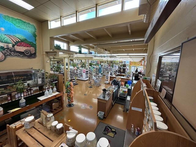 722 S A St, Springfield, OR à vendre - Photo du bâtiment - Image 2 de 7