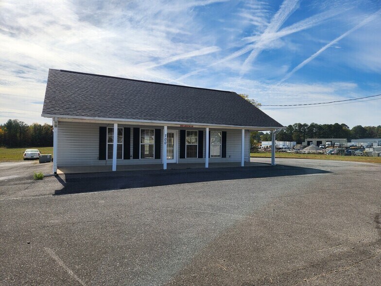 700 W Grand Ave, Rainbow City, AL à louer - Photo principale - Image 1 de 15