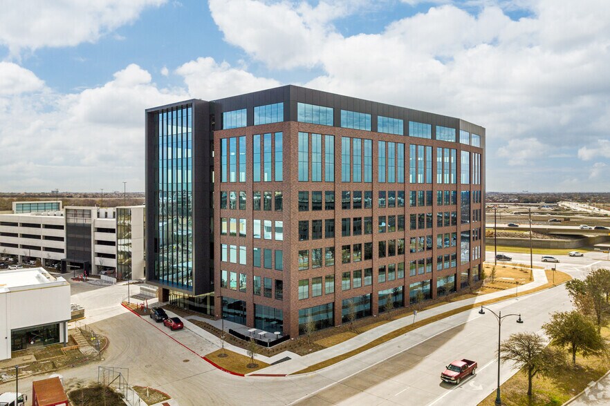 7300 SH 121 SB, McKinney, TX à louer - Photo du bâtiment - Image 2 de 69