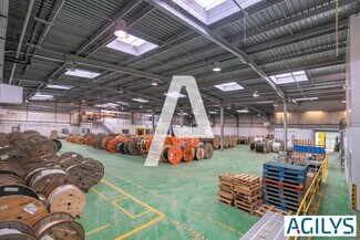 Plus de détails pour Bureau, Local d'activités à louer