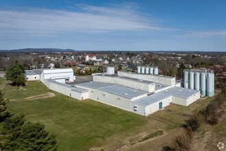 54 Highway 12, Flemington, NJ à louer Photo intérieure- Image 2 de 6