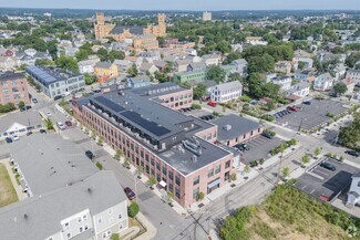 Plus de détails pour 44 Warren St, Providence, RI - Commerce de détail à louer