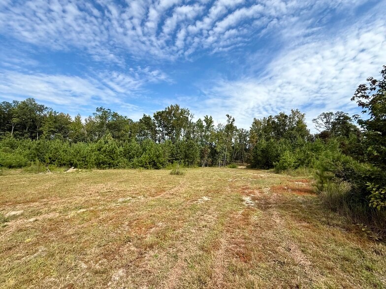 5070 Central Plank Rd, Wetumpka, AL for sale - Primary Photo - Image 2 of 5