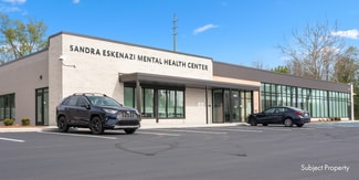 Plus de détails pour 3419 English Ave, Indianapolis, IN - Soins de santé à vendre