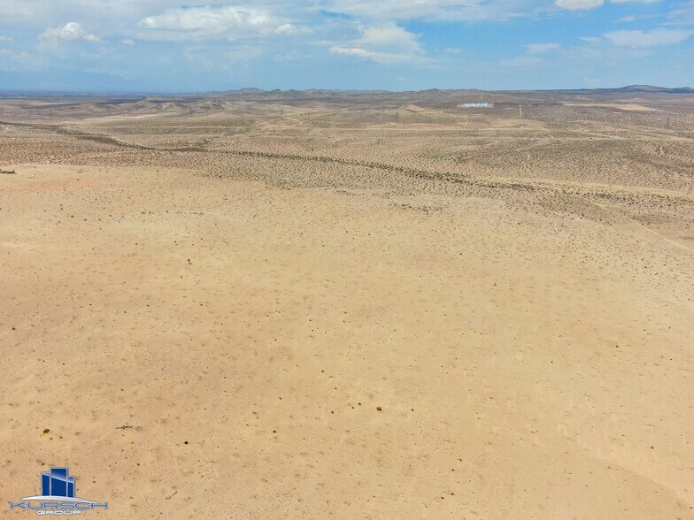 Desert Flower Rd., Adelanto, CA à vendre - Photo du bâtiment - Image 3 de 5