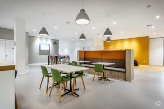 Centenary Way, Salford for lease Interior Photo- Image 2 of 18