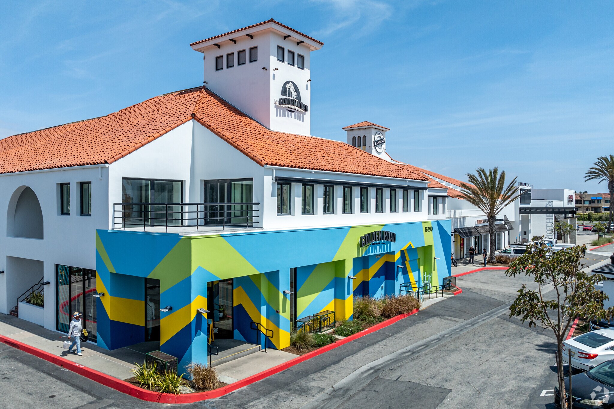 16330-16450 Pacific Coast Hwy, Huntington Beach, CA à louer Photo du bâtiment- Image 1 de 17
