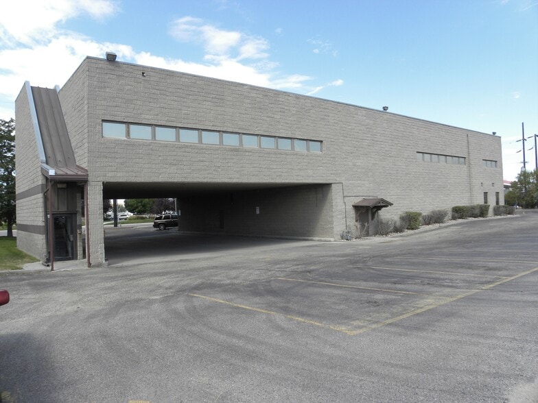 305 SW Wyoming, Casper, WY for sale - Building Photo - Image 2 of 22