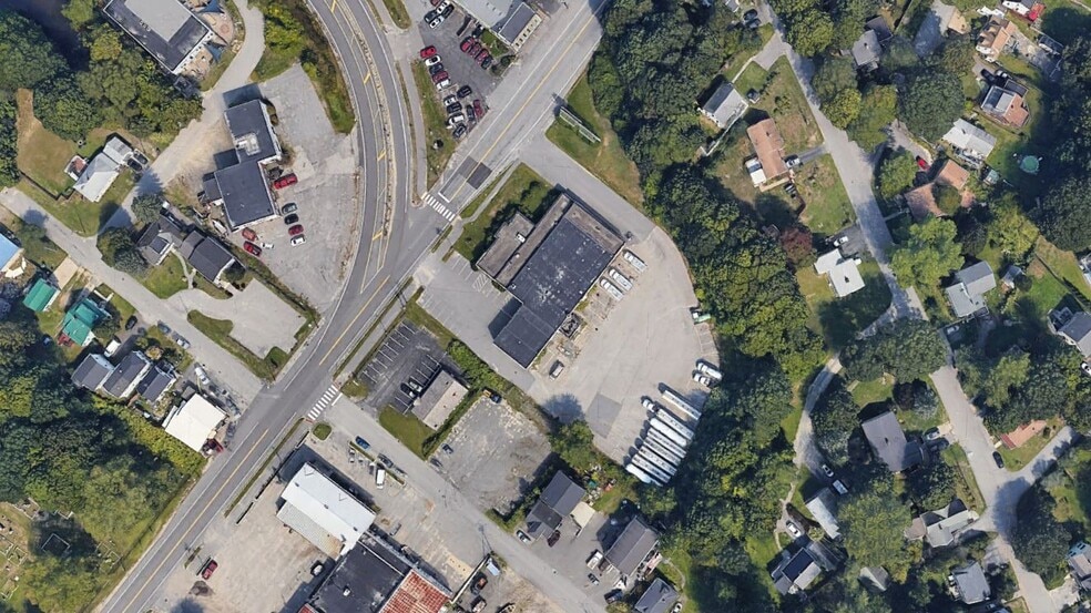 172 Main St, South Portland, ME for lease - Building Photo - Image 2 of 2