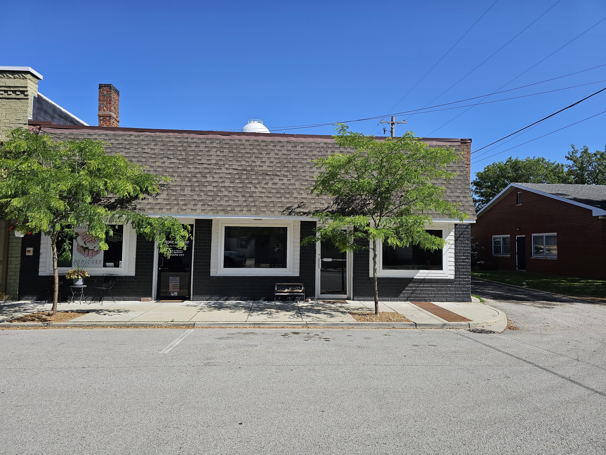 104 E Madison Ave, Kirklin, IN à louer Photo du bâtiment- Image 1 de 6