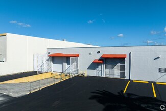 Plus de détails pour 6865 NW 36th Ave, Miami, FL - Industriel à vendre