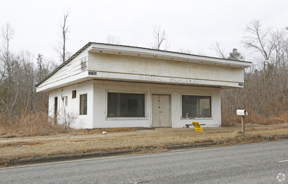 N 221/226 Hwy, Marion, NC à vendre - Photo principale - Image 1 de 1