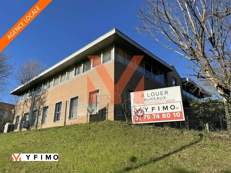 Office in SAINT-GERMAIN-EN-LAYE for lease - Building Photo - Image 1 of 7