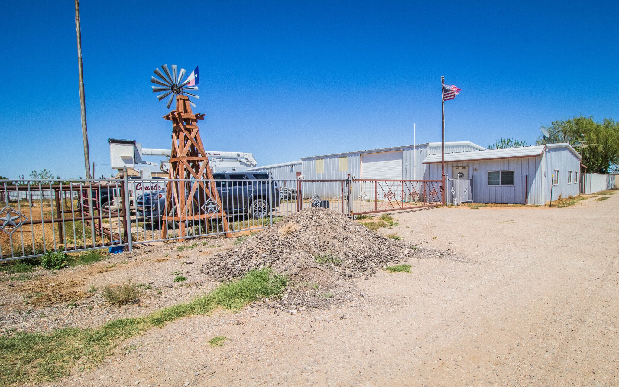 2309 N Frankford Ave, Lubbock, TX for sale Primary Photo- Image 1 of 88