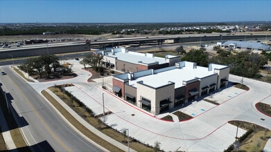 149 Bulbine Dr, Leander, TX à louer Photo du bâtiment- Image 2 de 3