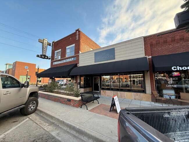 More details for 203 S Main St, Broken Arrow, OK - Retail for Lease